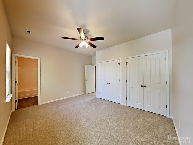 Building Photo - 7839 Baylis Dr