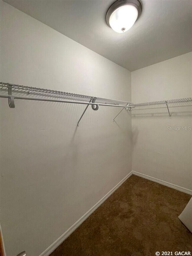Building Photo - 2/2.5 Townhome in Mile Run