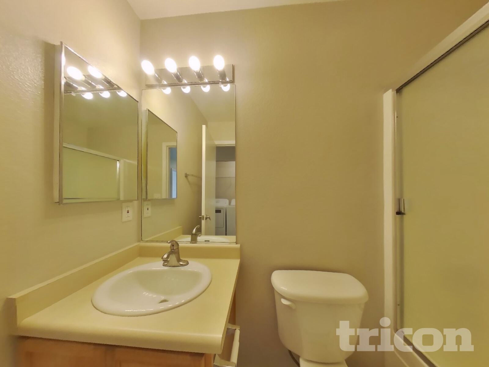 Building Photo - 9970 Brightridge Dr