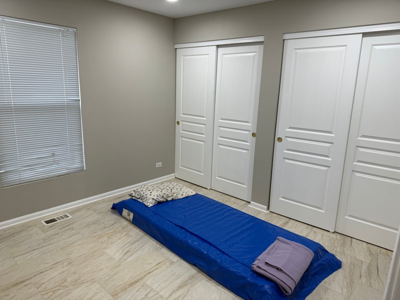 Building Photo - 481 Metropolitan St