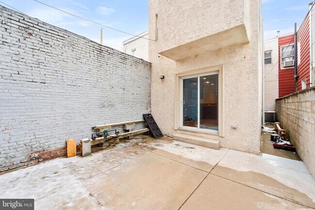 Building Photo - 1241 S 22nd St