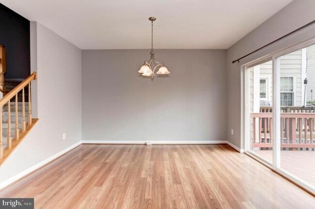Building Photo - 25454 Upper Clubhouse Dr