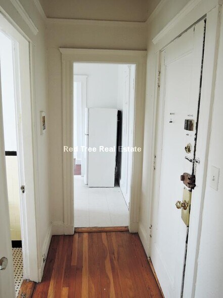 Building Photo - 66 Chiswick Rd