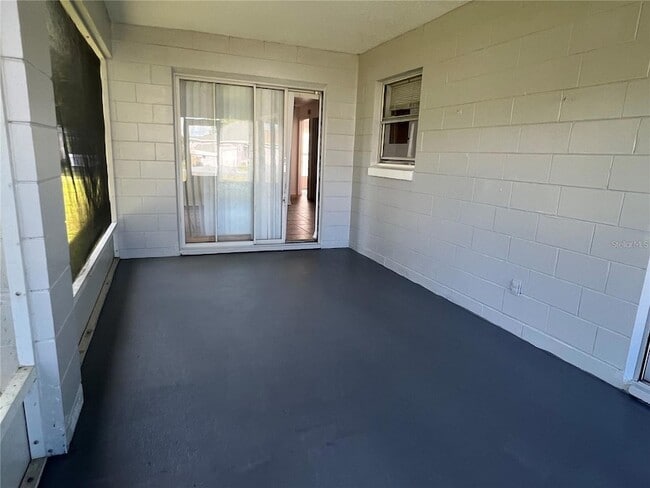 Building Photo - 270 Chadworth Dr