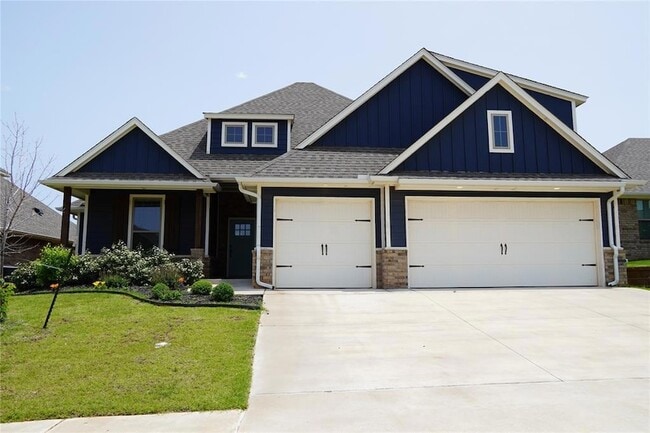 Building Photo - 5500 Carmel Crk Dr