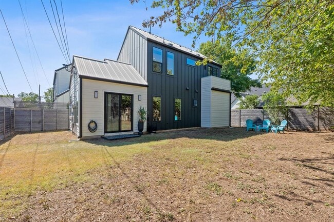 Building Photo - 4710 Mt Vernon Dr