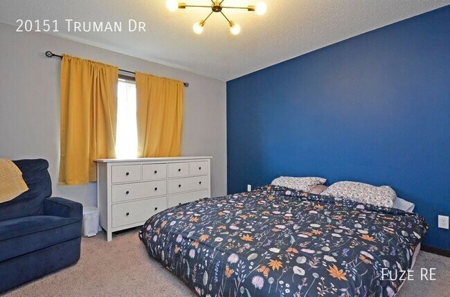Building Photo - 20151 Truman Dr