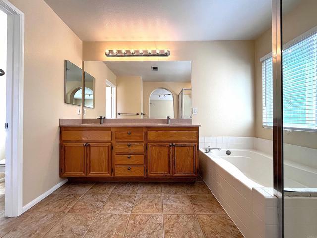 Building Photo - 6079 Paseo Pradera
