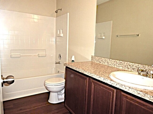 Building Photo - 5911 Brenwood Trails Ln
