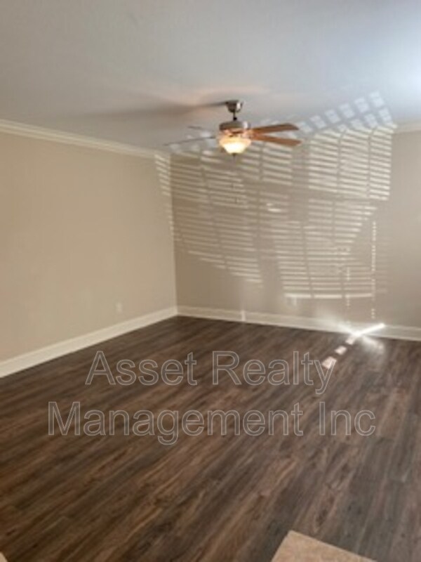 Building Photo - 4730 Forest Landing Way