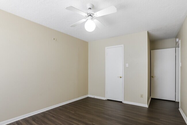 Building Photo - 11807 Gatlinburg Dr