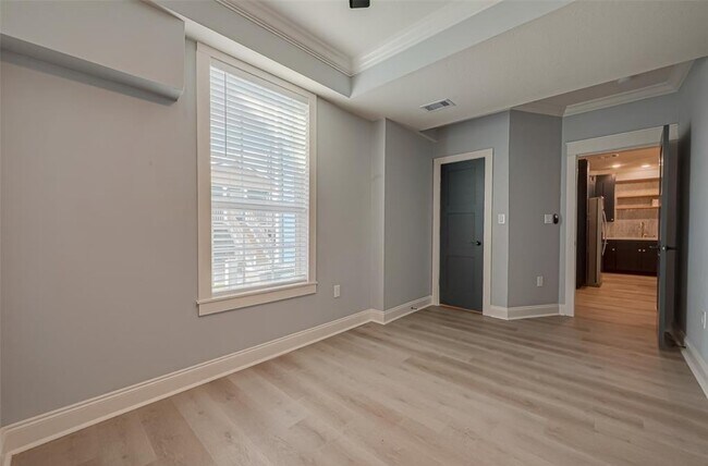 Building Photo - 1110 Avenue K Ave