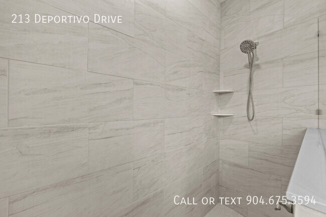 Building Photo - 213 Deportivo Dr