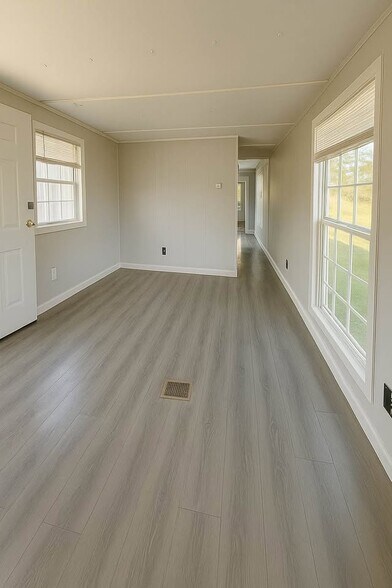 Building Photo - 50 Ponder Dr