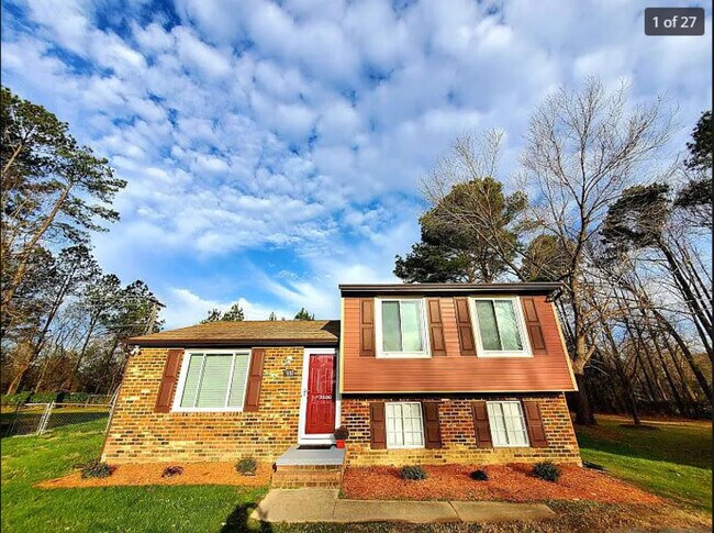 Building Photo - 3100 Able Pl