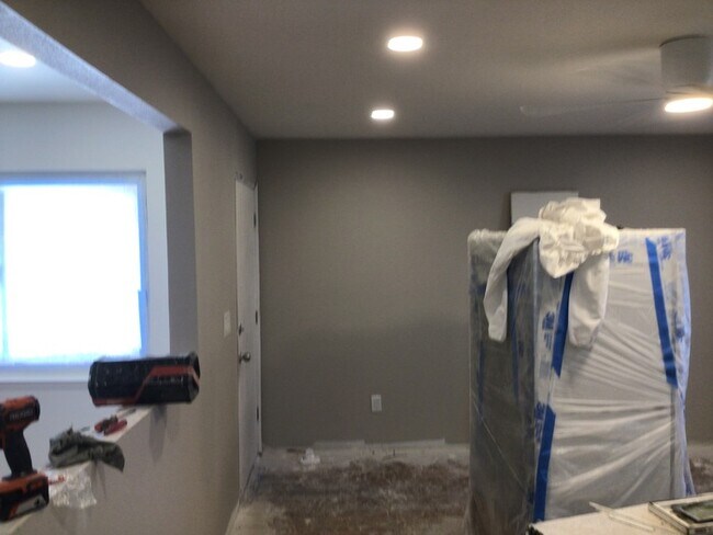 Building Photo - 3677 Camden Ave