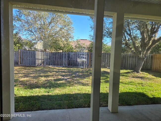 Building Photo - 1928 W Willow Branch Ln