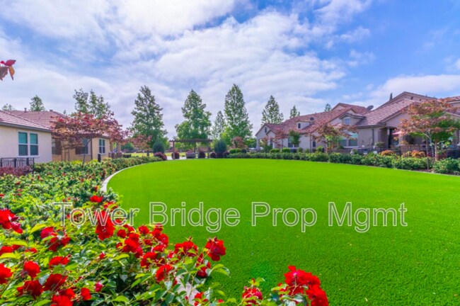 Building Photo - 1457 Marseille Ln