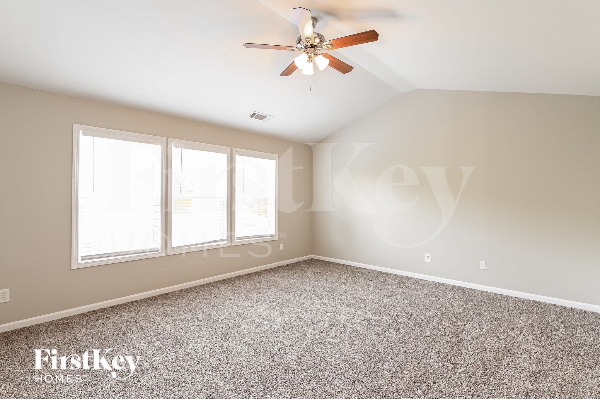 Building Photo - 973 Gather Dr