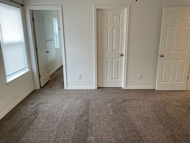 Building Photo - House for Rent in Ephrata!!
