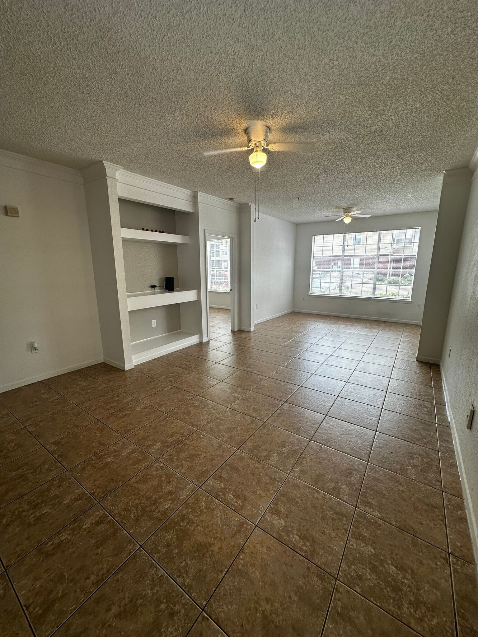 Building Photo - 13103 Mulberry Park Dr