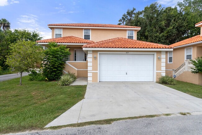Building Photo - 4810 S Amstel Dr