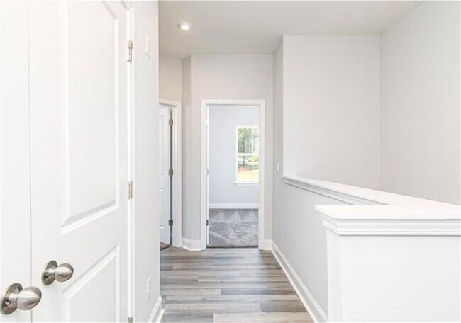 Building Photo - 3057 Beacon Bend Xing