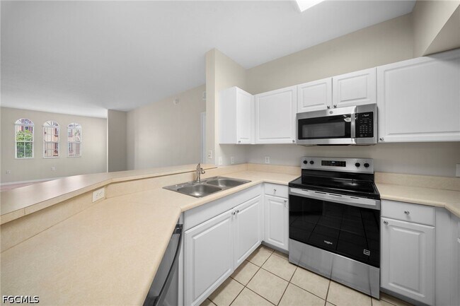 Building Photo - 11400 Ocean Walk Dr