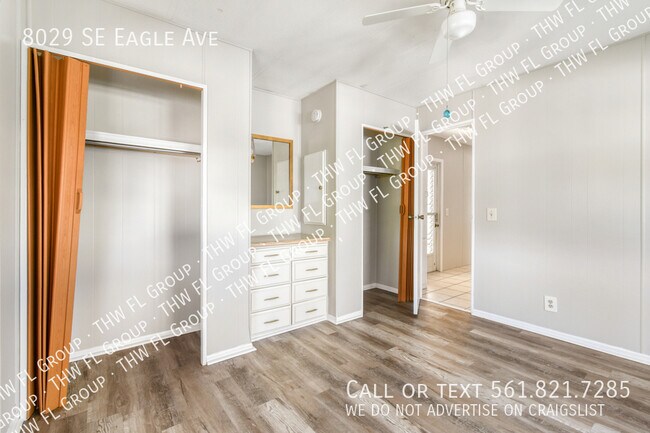 Building Photo - 8029 SE Eagle Ave