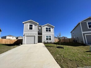 Building Photo - 13806 Vly Patch