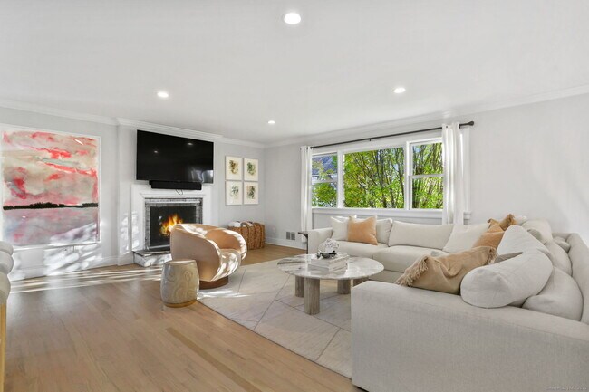 Building Photo - 6 Meadowbank Rd