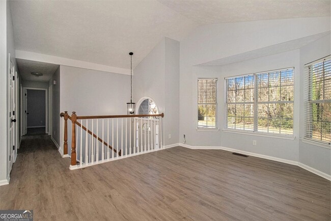 Building Photo - 703 Guide Post Ln