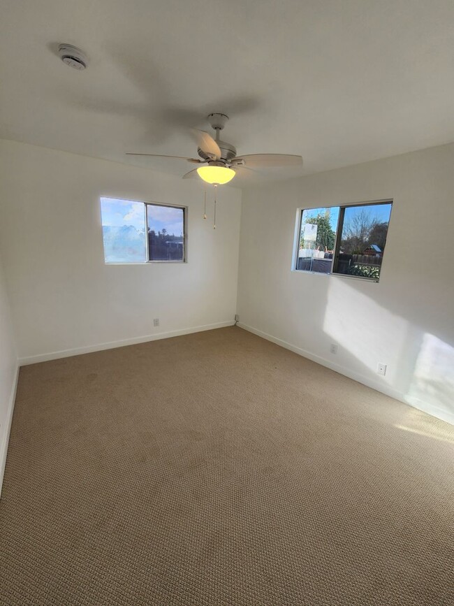 Building Photo - Single-Level La Mesa Home, Updated Interiors, Private Outdoor Space & Garage