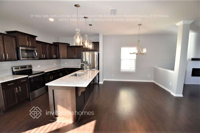 Building Photo - 162 Sutters Mill Dr