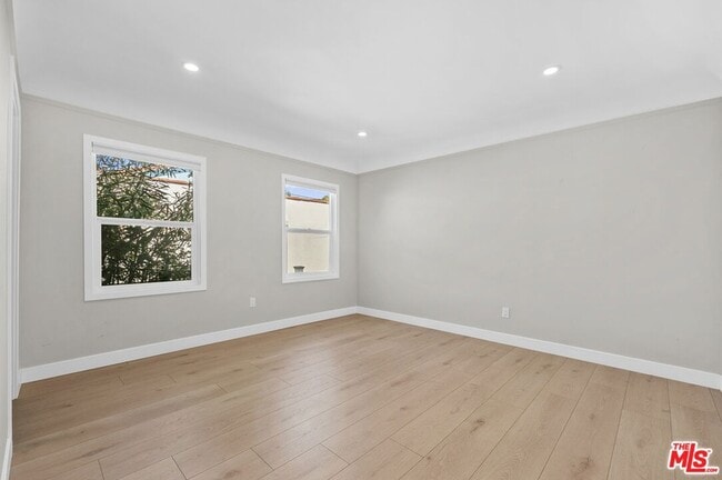 Building Photo - 2214 Benecia Ave