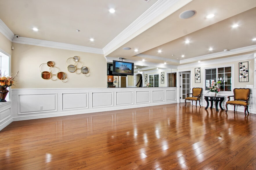 Building Photo - 1117 Encanto Dr