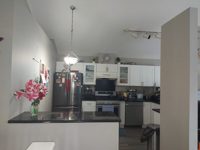 Building Photo - 3354 Ravinia Cir