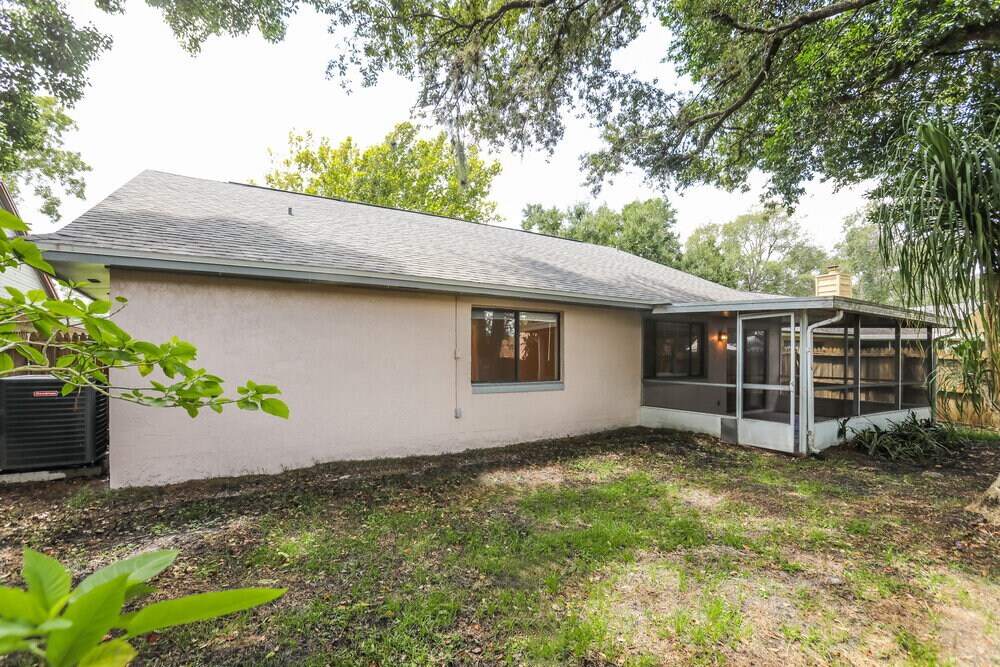 Building Photo - 336 Alba Ln