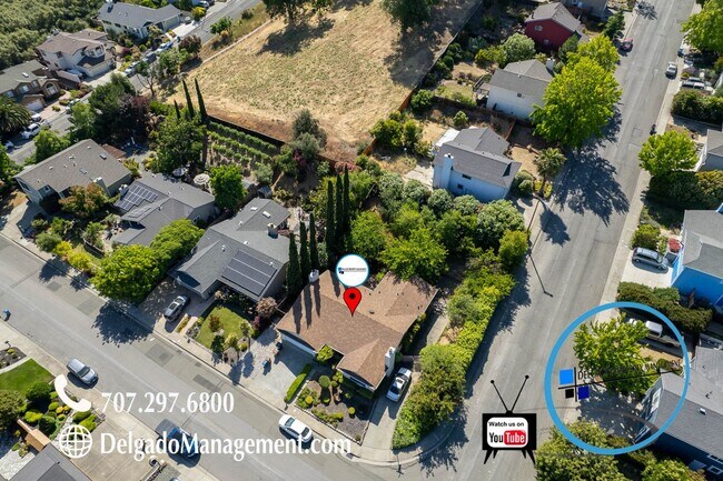 Building Photo - Benicia corner lot beautiful home