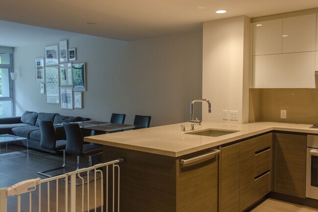 Building Photo - 1Bd/1Ba Seattle Condo