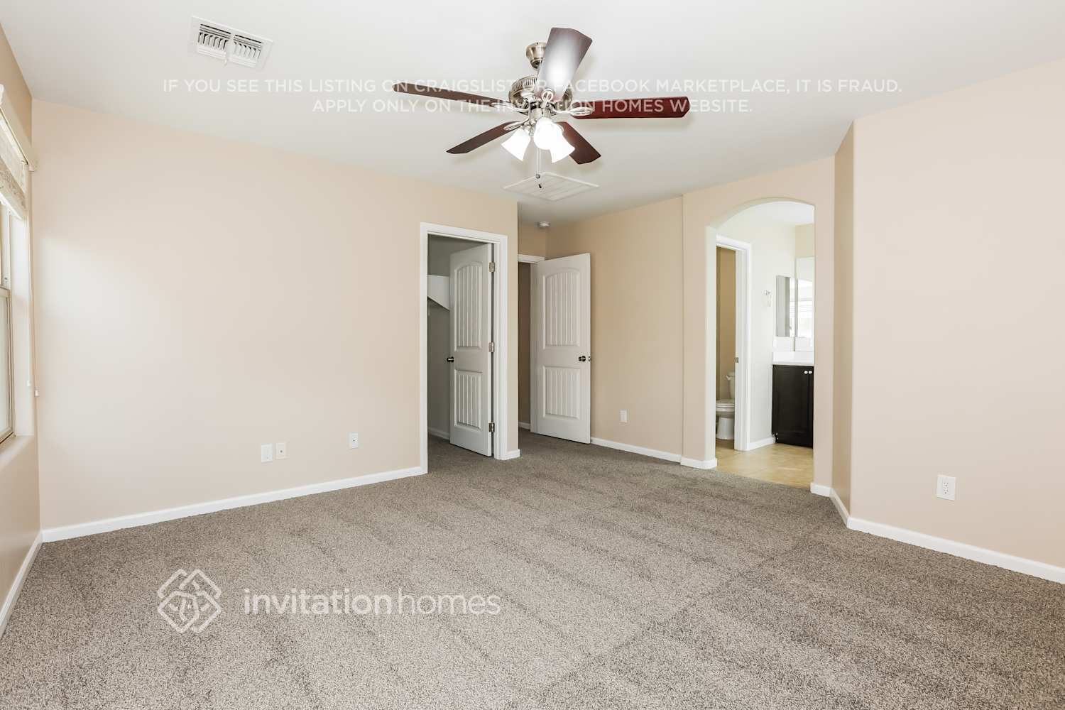 Building Photo - 1382 S Ponderosa Dr