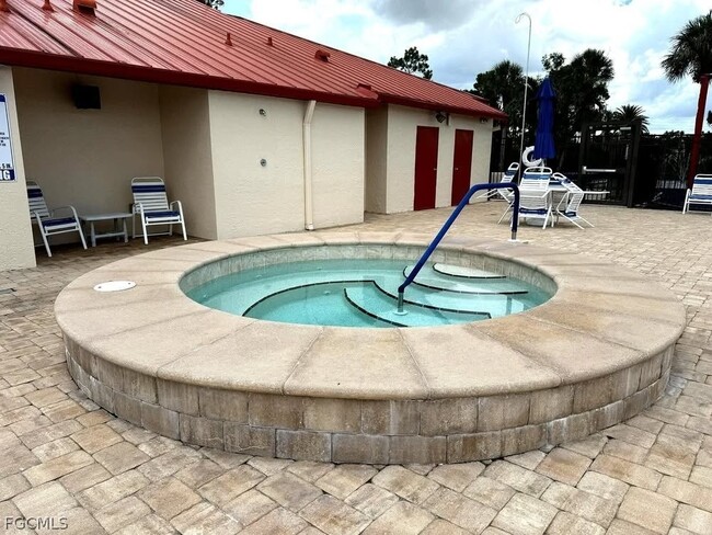 Building Photo - 6867 Pentland Way