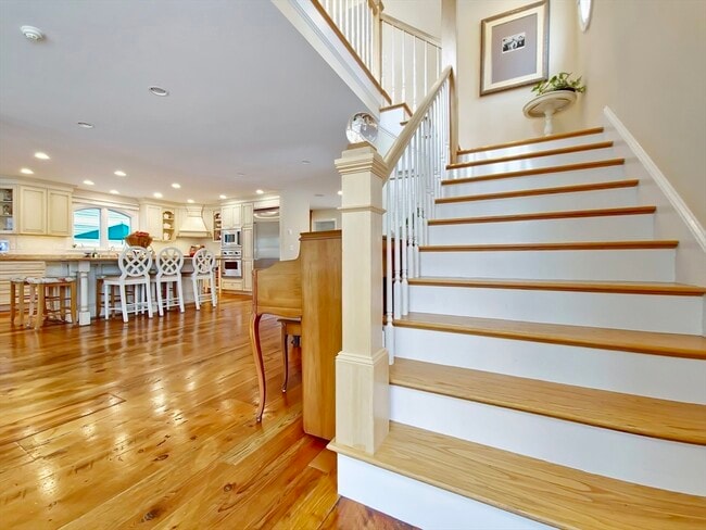 Building Photo - 111 Shore Dr