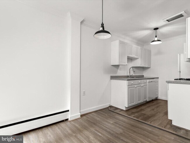 Building Photo - 2325 42nd St NW