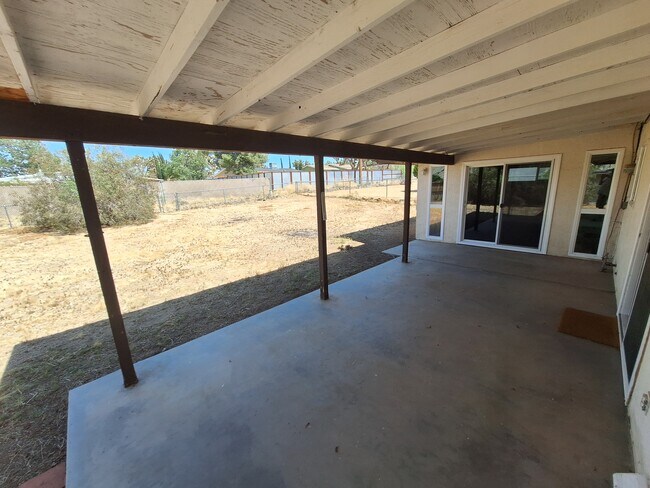 Building Photo - 7601 Shawnee Trail