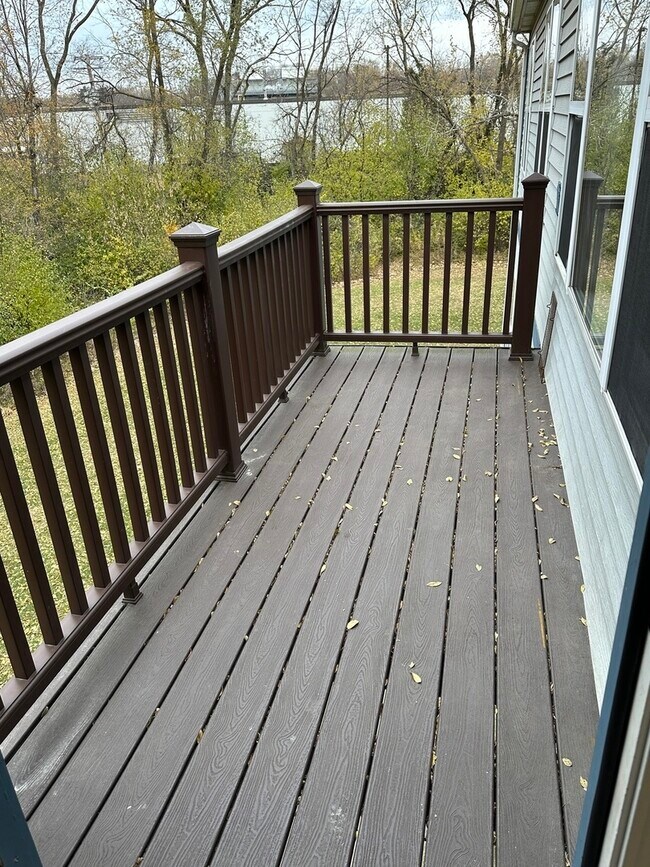 Building Photo - 992 Langtry Ct