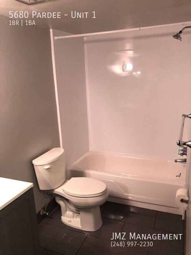 Building Photo - 5680 Pardee-Unit 1