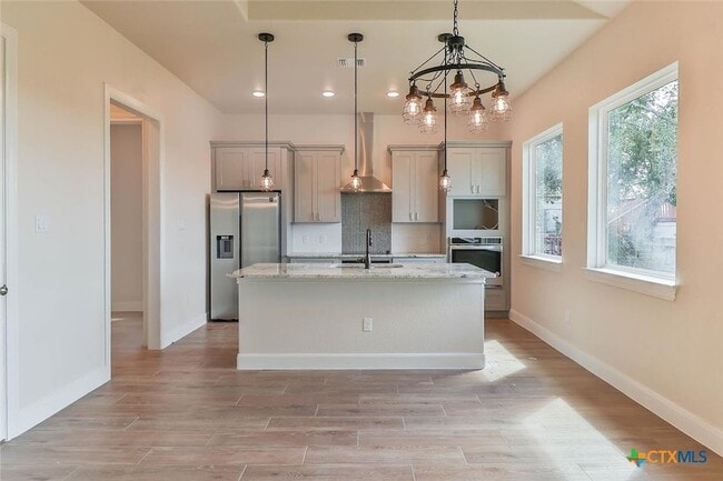 Building Photo - 1406 Prospect Cir