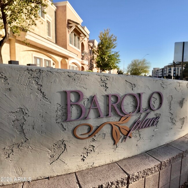 Building Photo - 10757 N 74th St