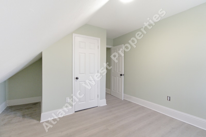 Building Photo - 1512 Blair Ave